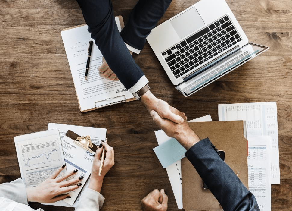 10 Common Legal Questions About Contracts and Business Disputes